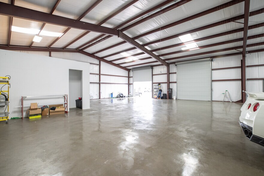 More Photos Of 21215 FM 529 Rd, Cypress Warehouse For Lease