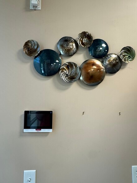 More Photos Of 5680 W Chandler Blvd, Chandler Loft Creative Space For Sale