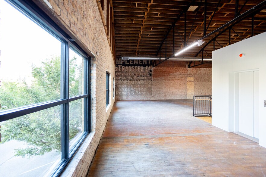 More Photos Of 126 N St Francis St, Wichita Storefront Retail Residential For Lease