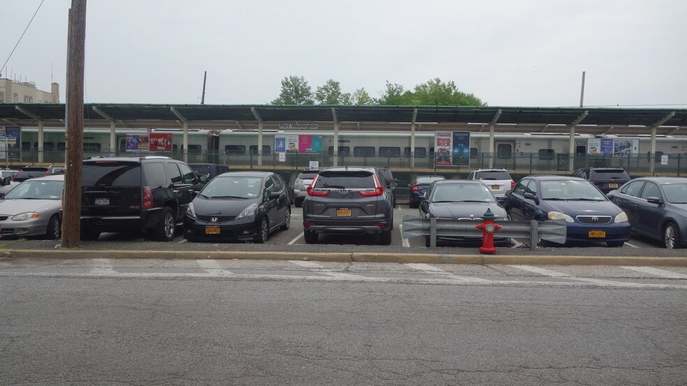 More Photos Of 18 Haven Ave, Port Washington Office For Lease