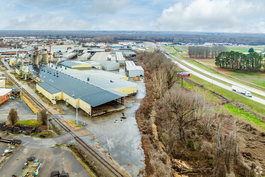 More Photos Of 160 Rosedale St, Jackson Manufacturing For Lease