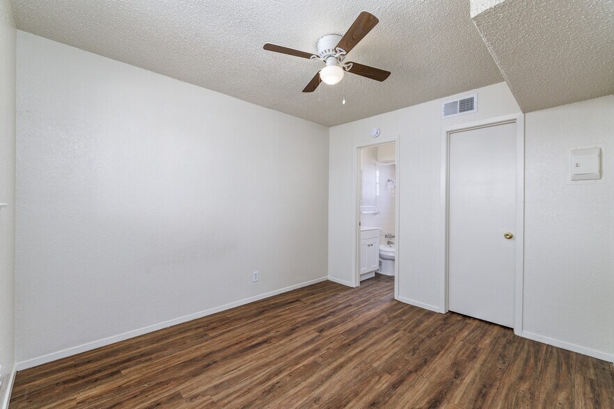 More Photos Of 4401 Southwest Blvd, San Angelo Apartments For Sale