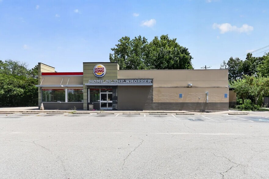 More Photos Of 1110 York St NE, Aiken Fast Food For Sale