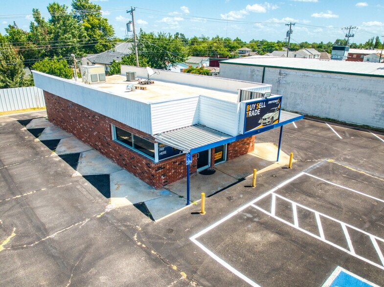 More Photos Of 1215 W Britton Rd, Oklahoma City Auto Dealership For Sale