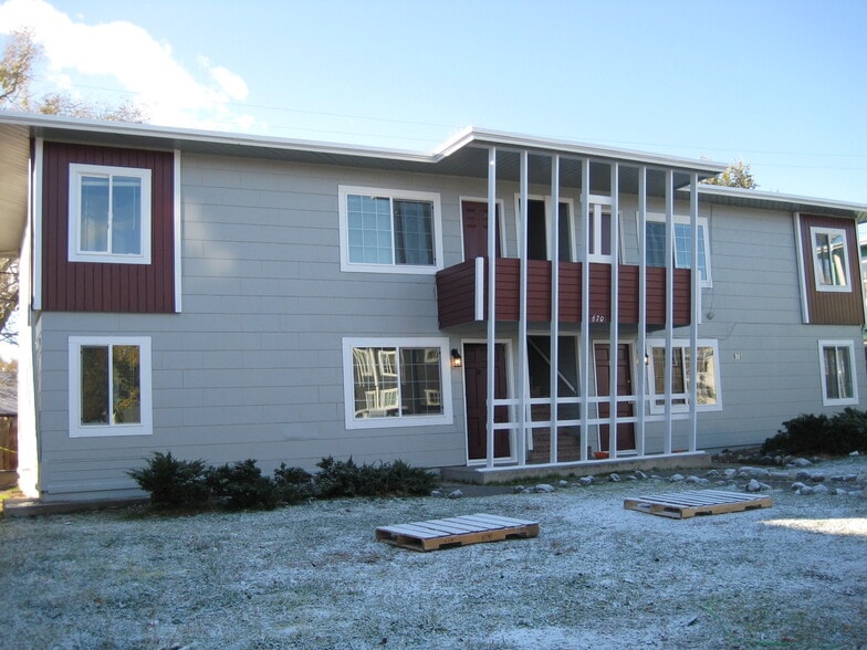 Primary Photo Of 670 Denslowe Dr, Reno Apartments For Sale