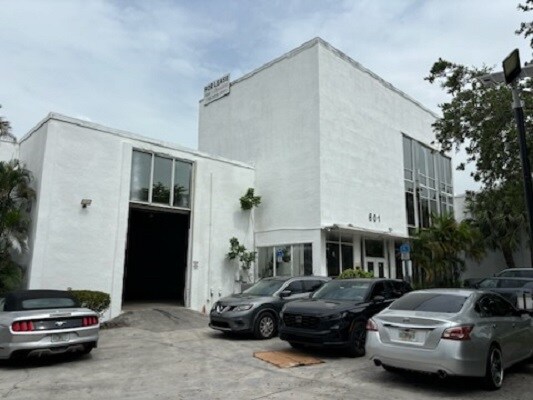 More Photos Of 601 NW 12th Ave, Pompano Beach Warehouse For Sale