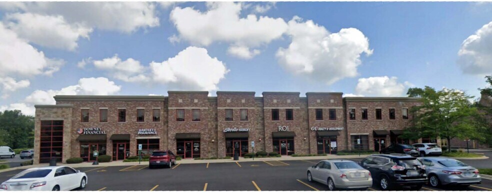 More Photos Of 792-806 W Bartlett Rd, Bartlett Loft Creative Space For Sale