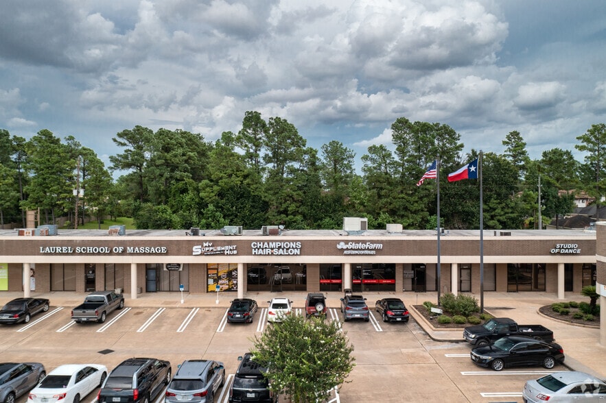 More Photos Of 16616-16744 Champion Forest Dr, Spring Unknown For Lease