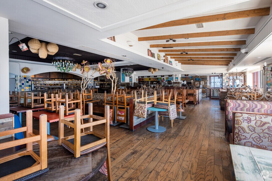 More Photos Of Beach Esplanade, Aberdeen Restaurant For Lease