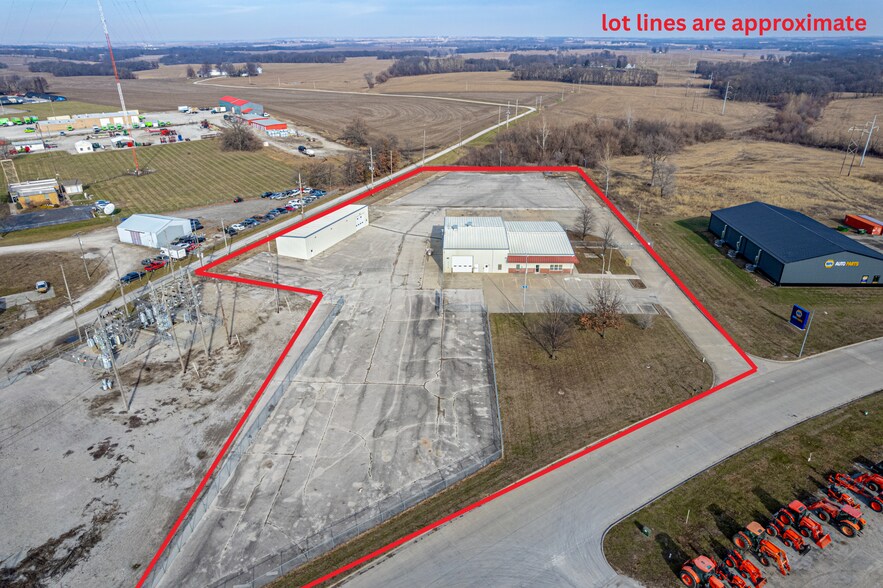 More Photos Of 1715 W Commerce Dr, Marshall Service For Sale