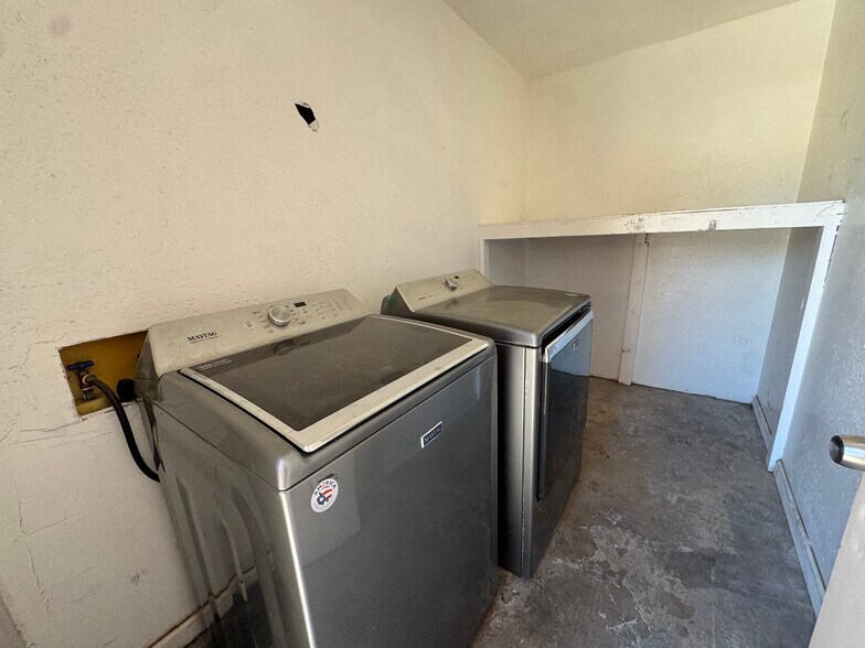 More Photos Of 5735 S Morris Blvd, Tucson Apartments For Sale