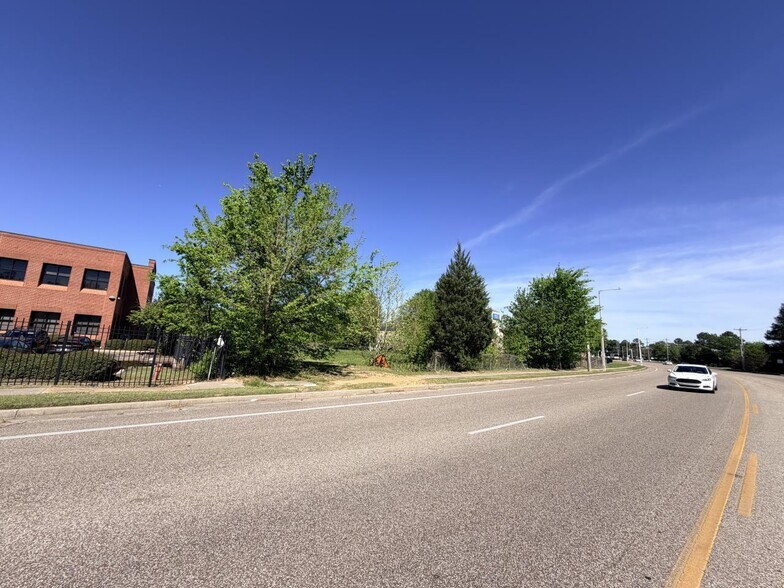 More Photos Of Mount Moriah Road Ext., Memphis Land For Sale