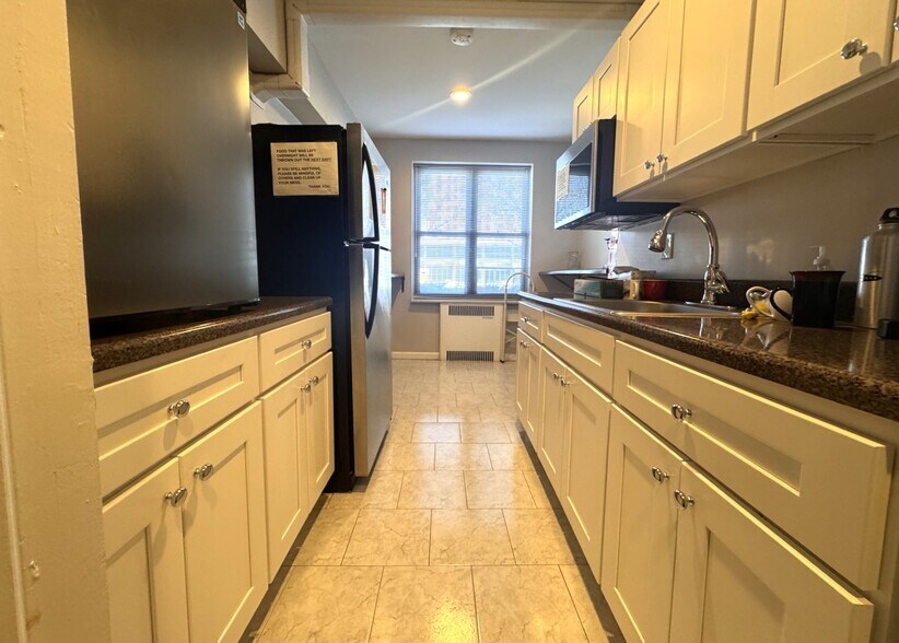 More Photos Of 98120 Queens Blvd, Rego Park Apartments For Sale