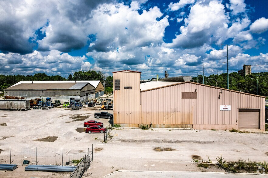 Primary Photo Of 2100 Manchester Trwy, Kansas City Warehouse For Sale