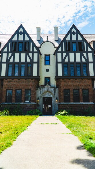 More Photos Of 2910 Ludlow Rd, Cleveland Apartments For Sale
