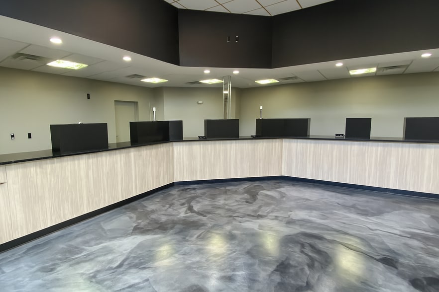 More Photos Of 111 Shrewsbury St, West Boylston Bank For Sale