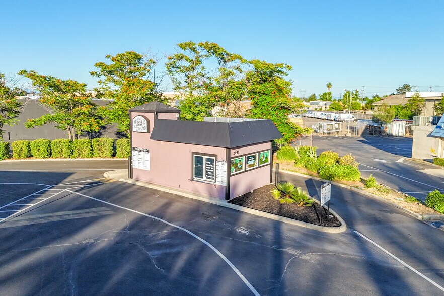 More Photos Of 2405 Hilltop Dr, Redding Medical For Sale