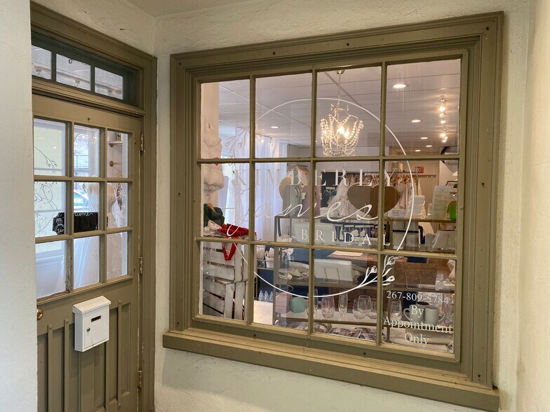 More Photos Of 9-23 W Highland Ave, Philadelphia Office For Lease
