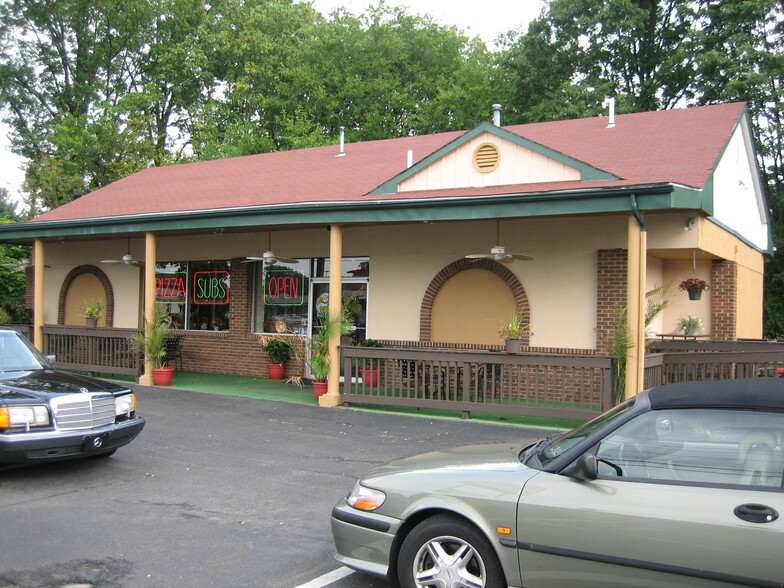 Primary Photo Of 721 E Main St, Lansdale Restaurant For Sale