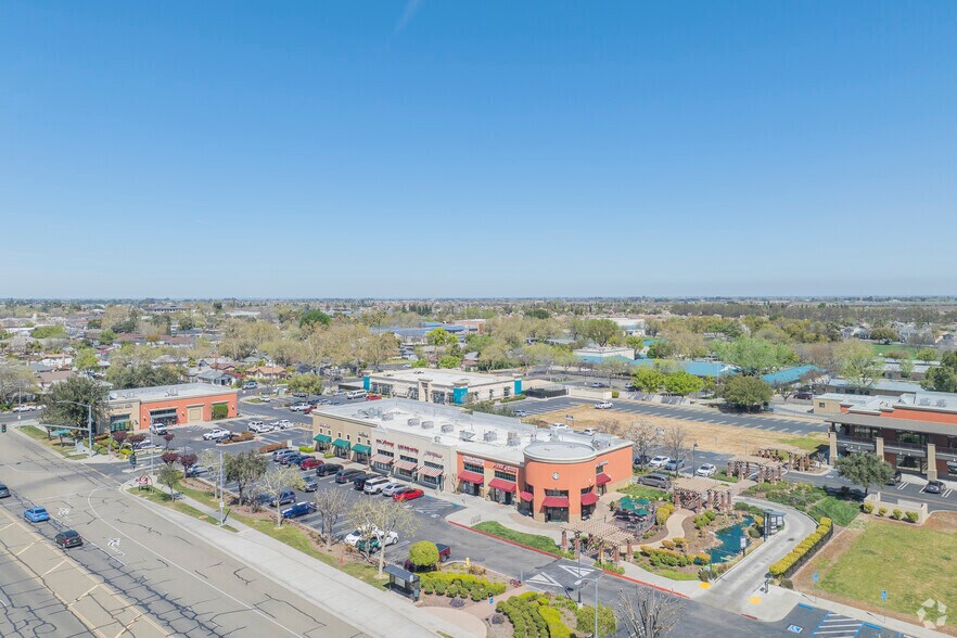 More Photos Of 8610 Brentwood Blvd, Brentwood Freestanding For Lease
