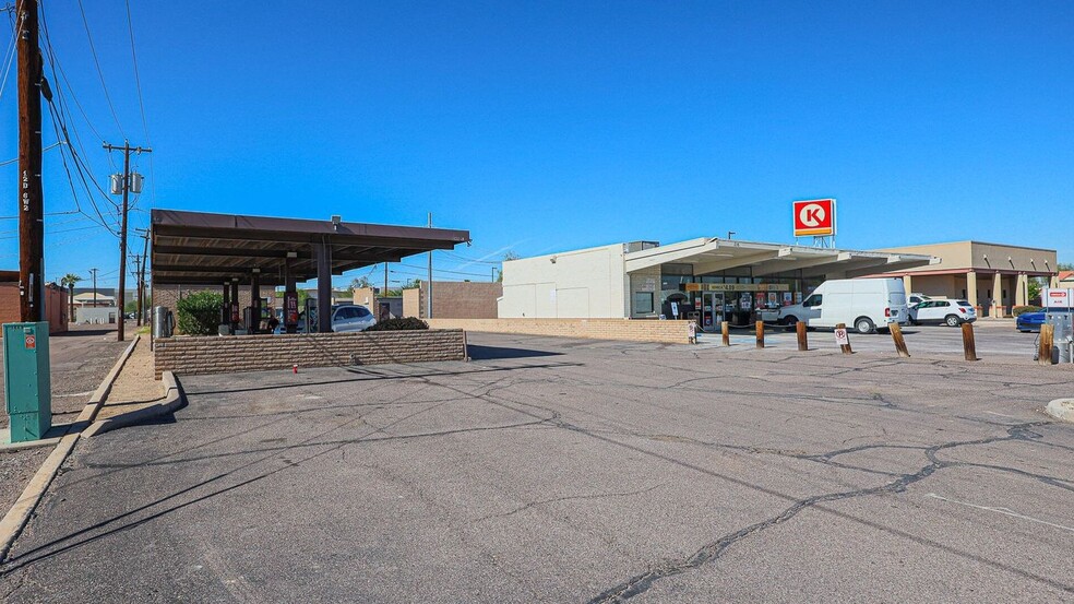 More Photos Of 160 N & 1040 S Litchfield Rd, Goodyear Self Storage For Sale