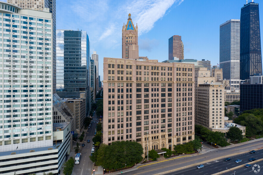 Primary Photo Of 680 N Lake Shore Dr, Chicago Medical For Lease