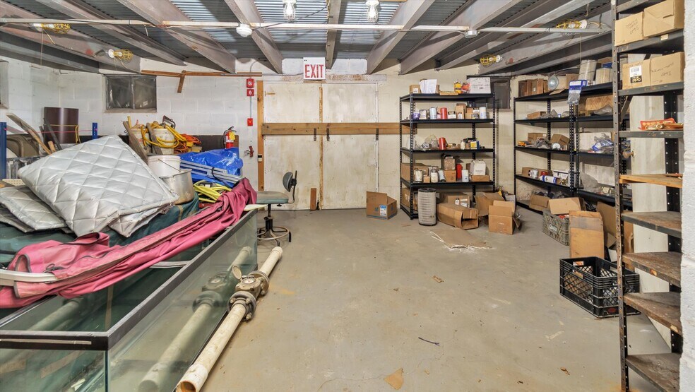More Photos Of 32 Chichester Ave, Center Moriches Industrial For Sale