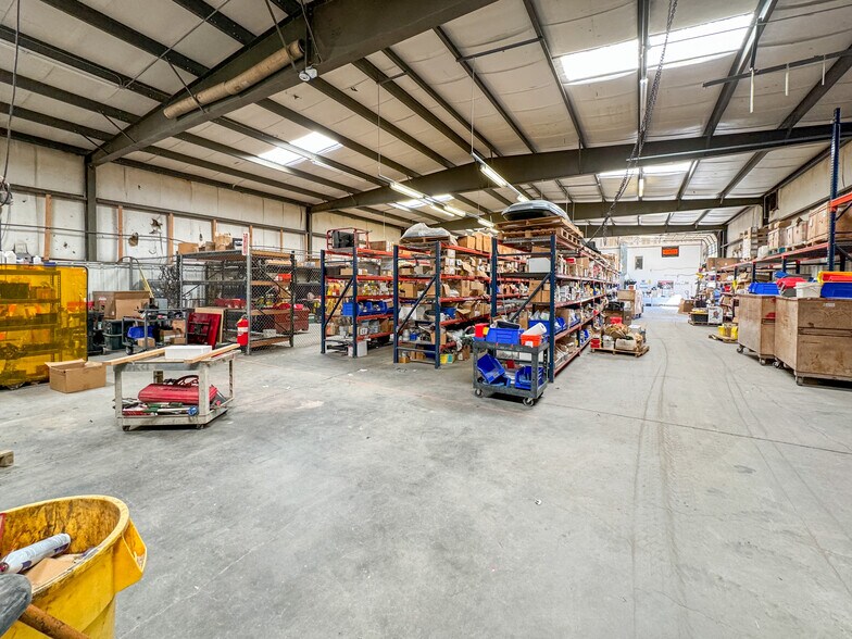 More Photos Of 6801 Academy Parkway West NE, Albuquerque Warehouse For Sale