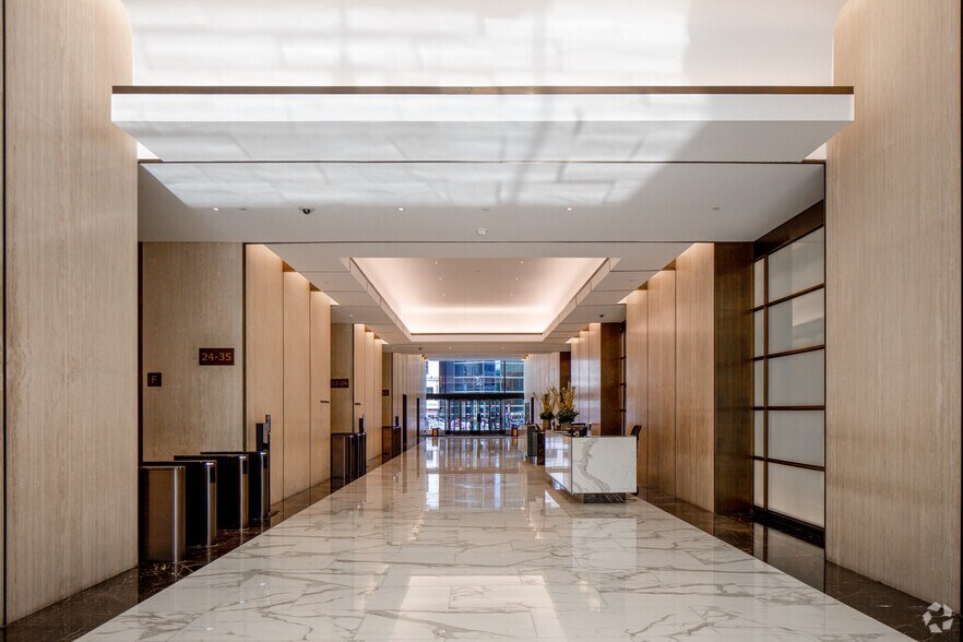 More Photos Of 1 Battery Park Plz, New York Office For Sale