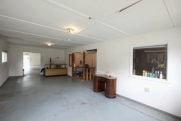 More Photos Of 1009 Fountain Ln, Lowman Freestanding For Sale