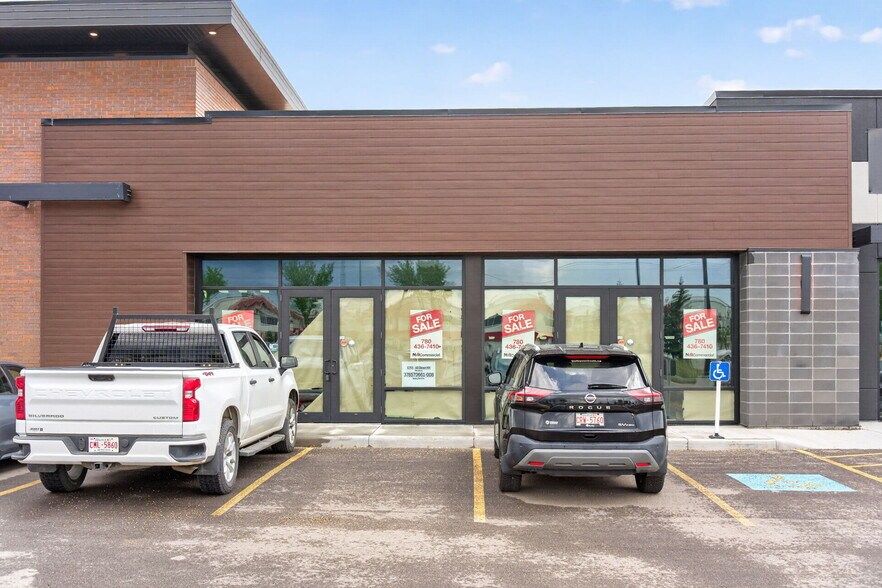 More Photos Of 4905 Roper Rd NW, Edmonton Unknown For Lease