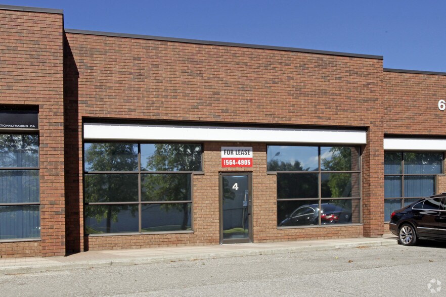 More Photos Of 6110 Ordan Dr, Mississauga Light Distribution For Lease