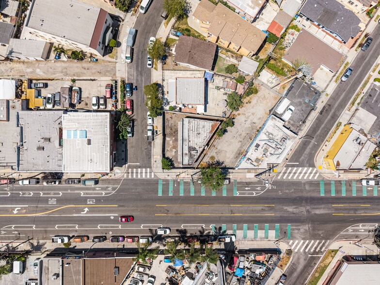 More Photos Of 4733 W Adams Blvd, Los Angeles General Retail For Sale