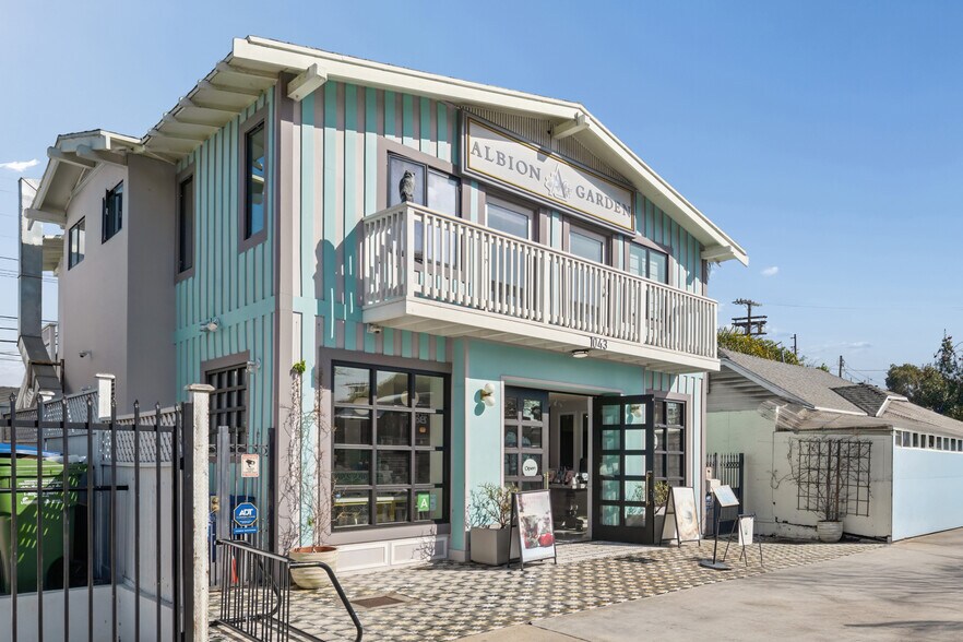 More Photos Of 1043 Abbot Kinney Blvd, Venice Storefront Retail Office For Sale