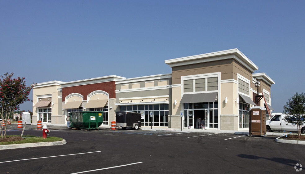 12515 Jefferson Ave Newport News VA 23602 For Lease Cityfeet com