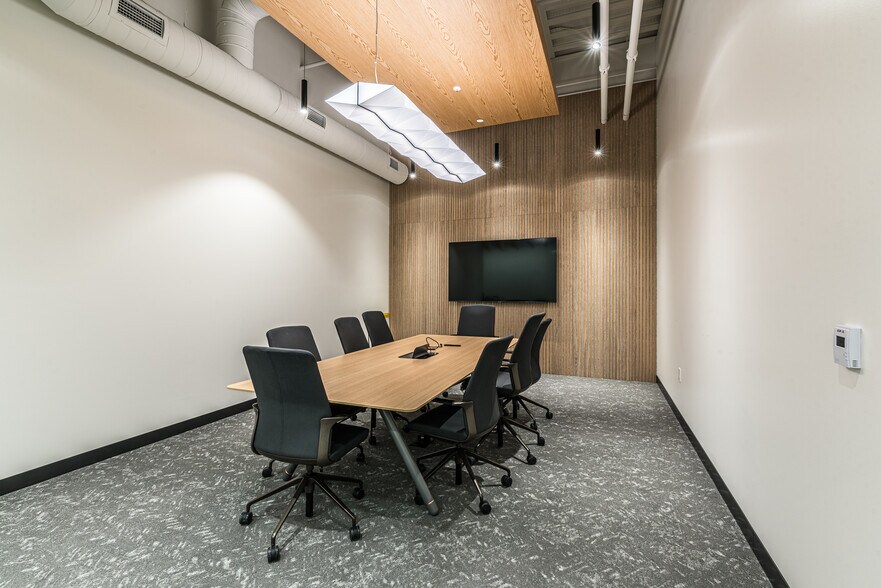 More Photos Of 8605 E Raintree Dr, Scottsdale Office For Lease