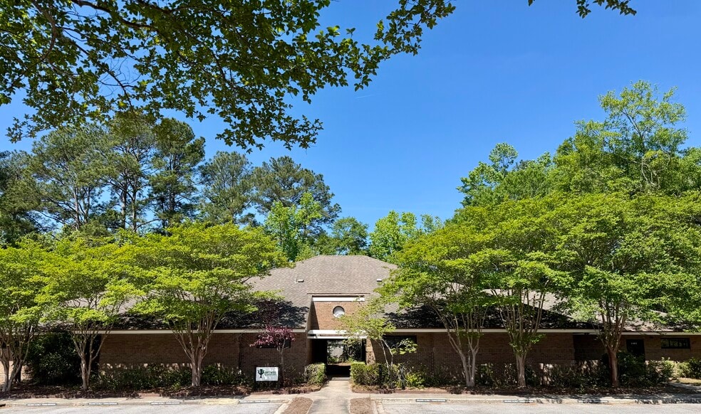Primary Photo Of 118 Springhall Dr, Goose Creek Medical For Lease