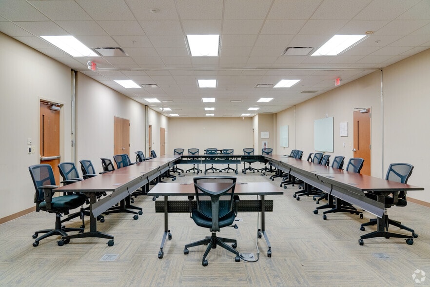 More Photos Of 11125 Forest Pines Dr, Raleigh Medical For Sale