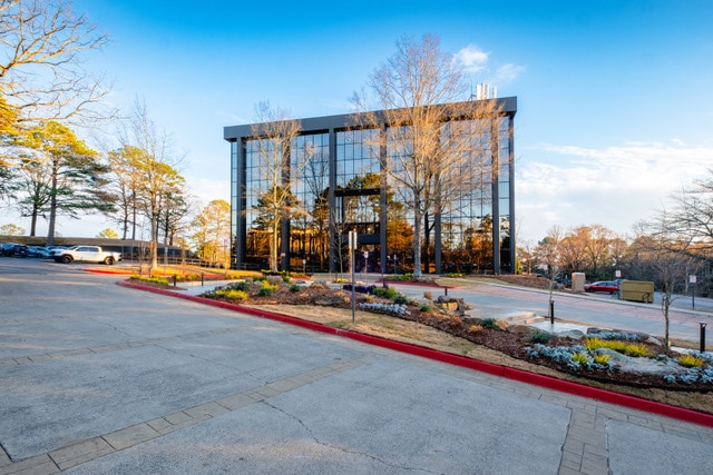 More Photos Of 10801 Executive Center Dr, Little Rock Office For Lease