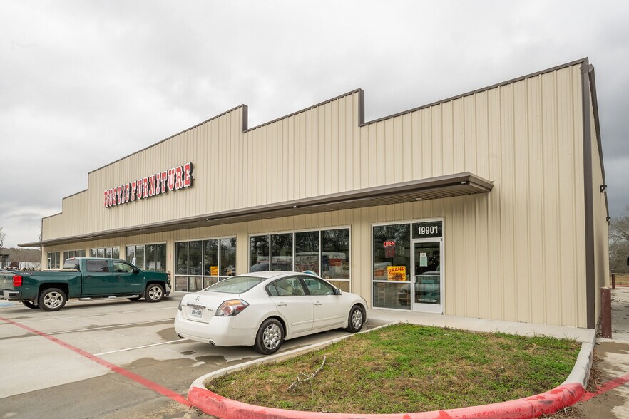 More Photos Of 19905 FM 1314 Rd, Porter Storefront Retail Office For Sale