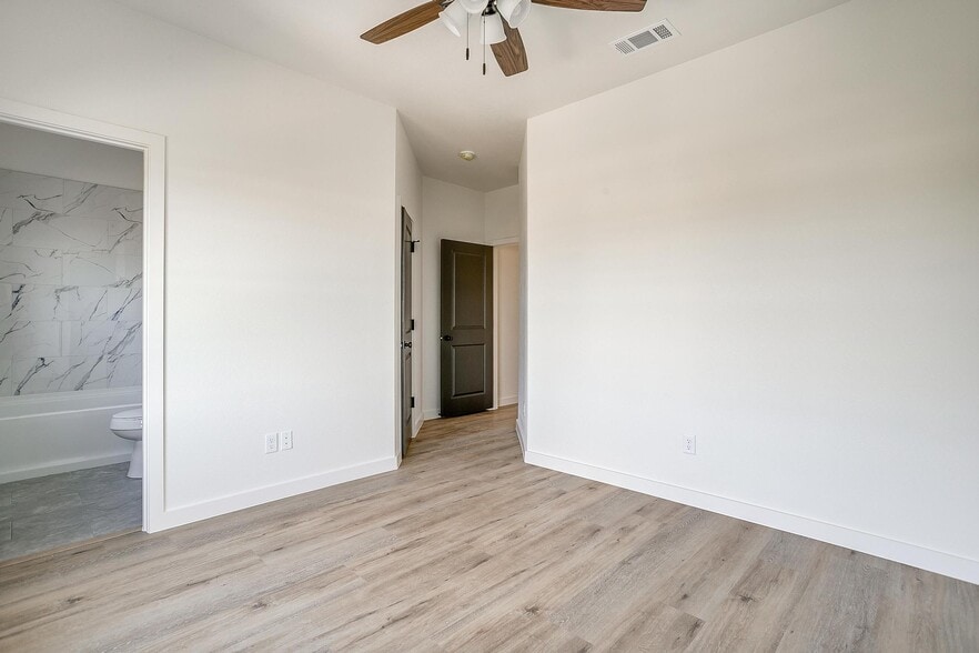 More Photos Of 3108 Frazier Ave, Fort Worth Multifamily For Sale
