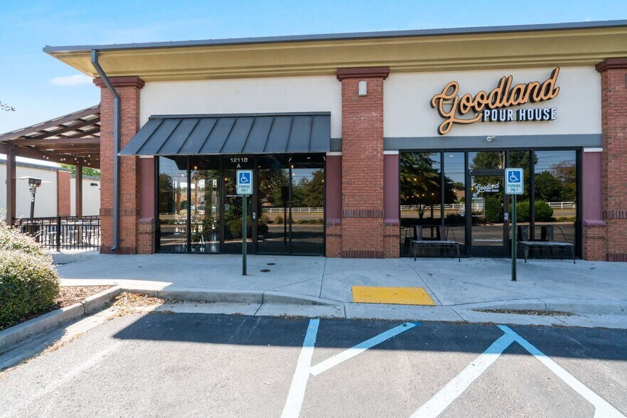 More Photos Of 12070 County Line Rd, Madison Unknown For Lease