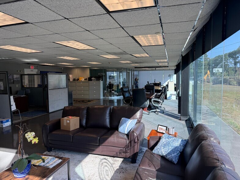More Photos Of 9797 Highway 78, Ladson Light Distribution For Lease