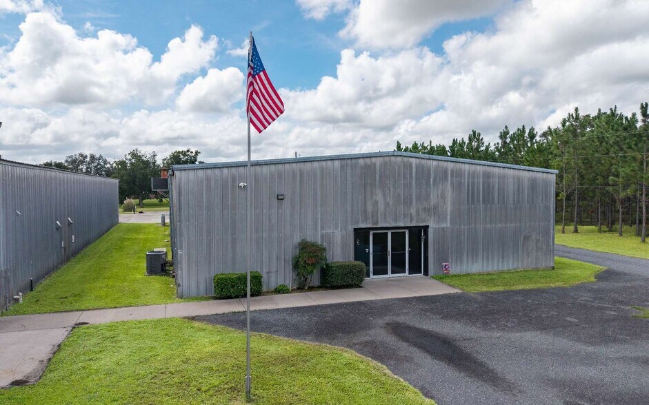 Primary Photo Of 16936 County Road 252, Mc Alpin Warehouse For Sale