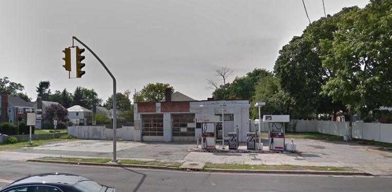 471 HEMPSTEAD AVE  