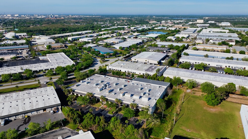 Primary Photo Of 4121 34th St, Orlando Warehouse For Lease