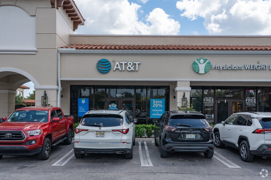 More Photos Of 1800 N Federal Hwy, Pompano Beach General Retail For Lease