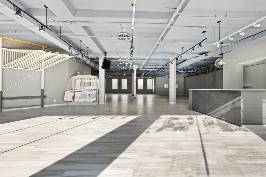 More Photos Of 81 Boylston St, Brookline Storefront For Sale