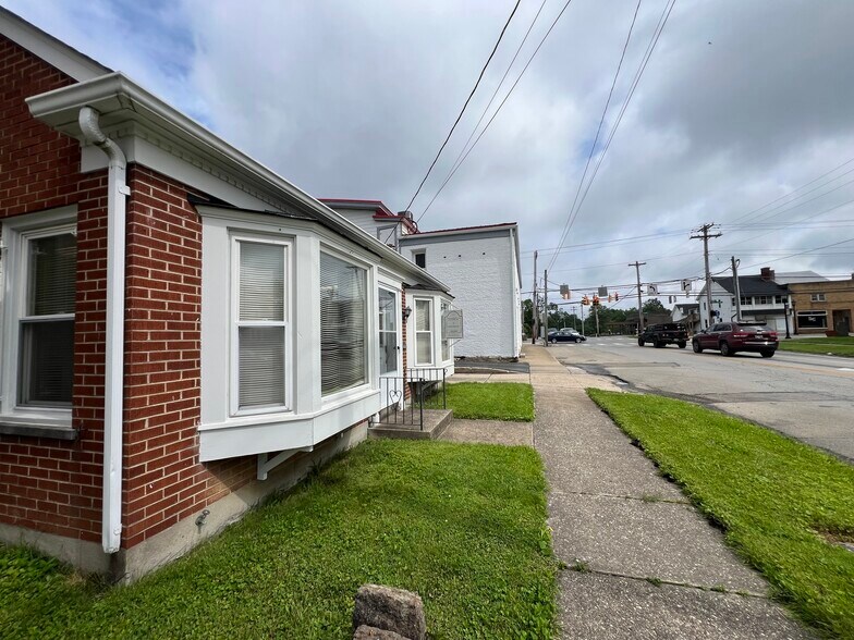 More Photos Of 109 S Main St, Bethel Office For Sale