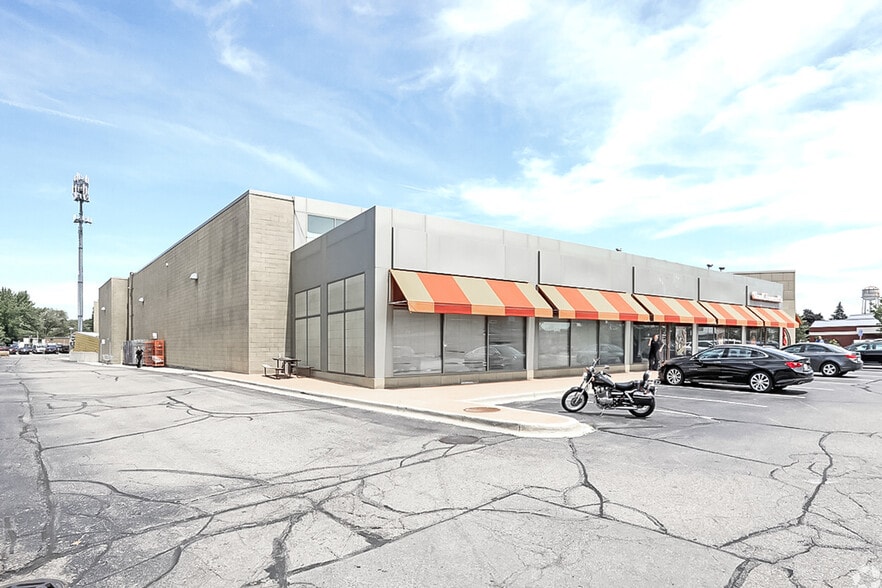 More Photos Of 6810-6920 N Rochester Rd, Rochester Hills Storefront For Lease